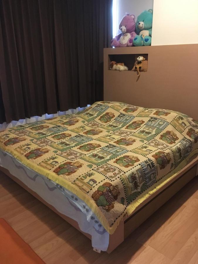 The Living Condo Bang Saen Bagian luar foto